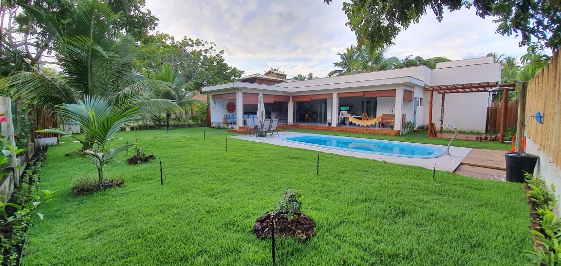 Casa Odara — Jardim e piscina